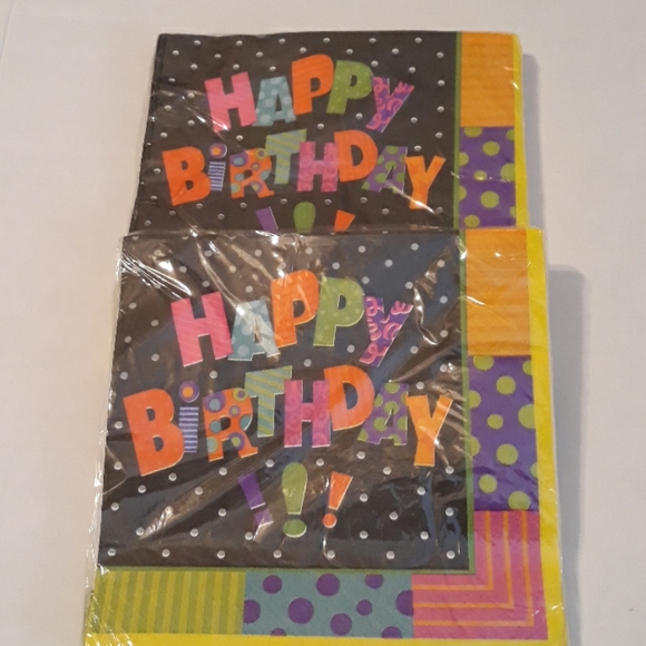 Happy Birthday Napkins - Picture 1 of 4